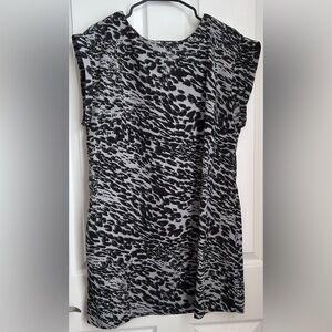 Chic Leopard Print Mini Dress in Black and Gray